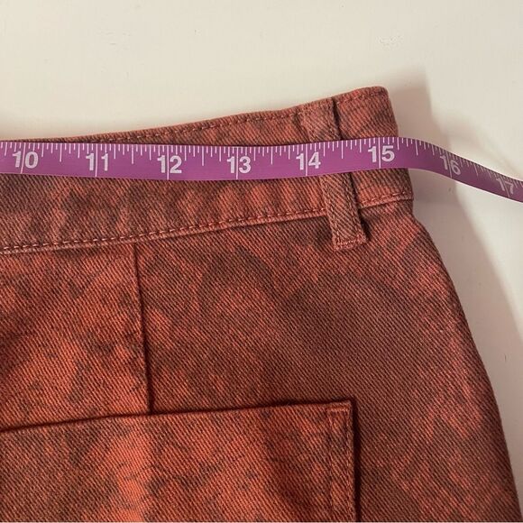BDG NWT Rust Snake Print Denim Mini Skirt Size M - Picture 6 of 12